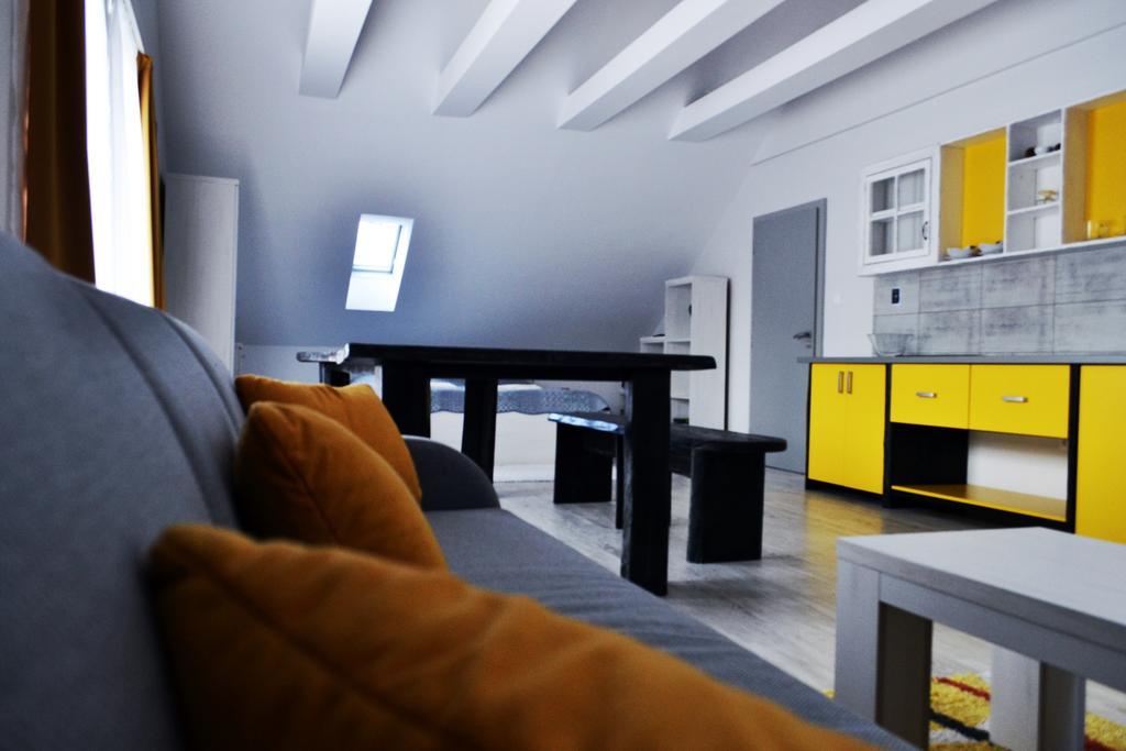 Apartmany Pelech Trencsénteplic Kültér fotó